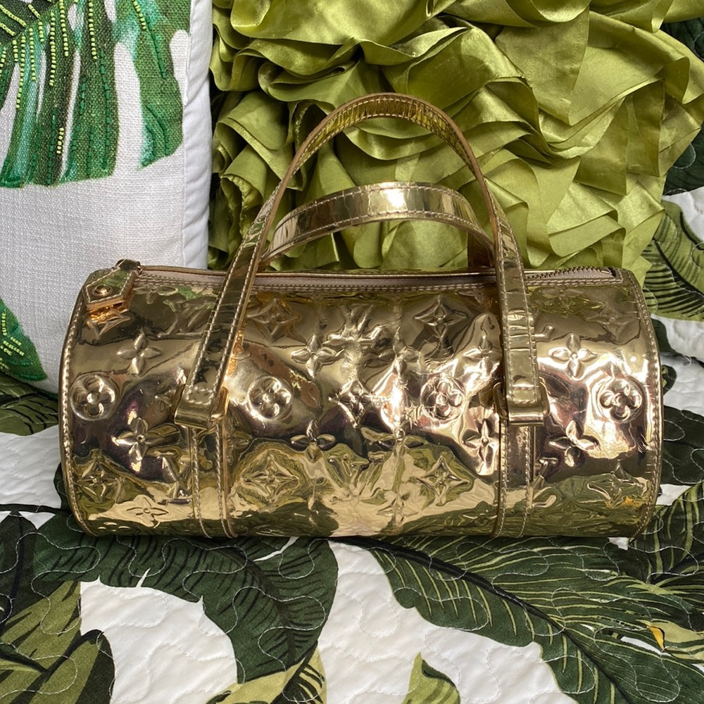 SOLD 🥳🥳🥳Authentic Louis Vuitton Boston bag
